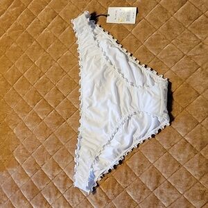 Women's new with tags cheeky swim bottoms